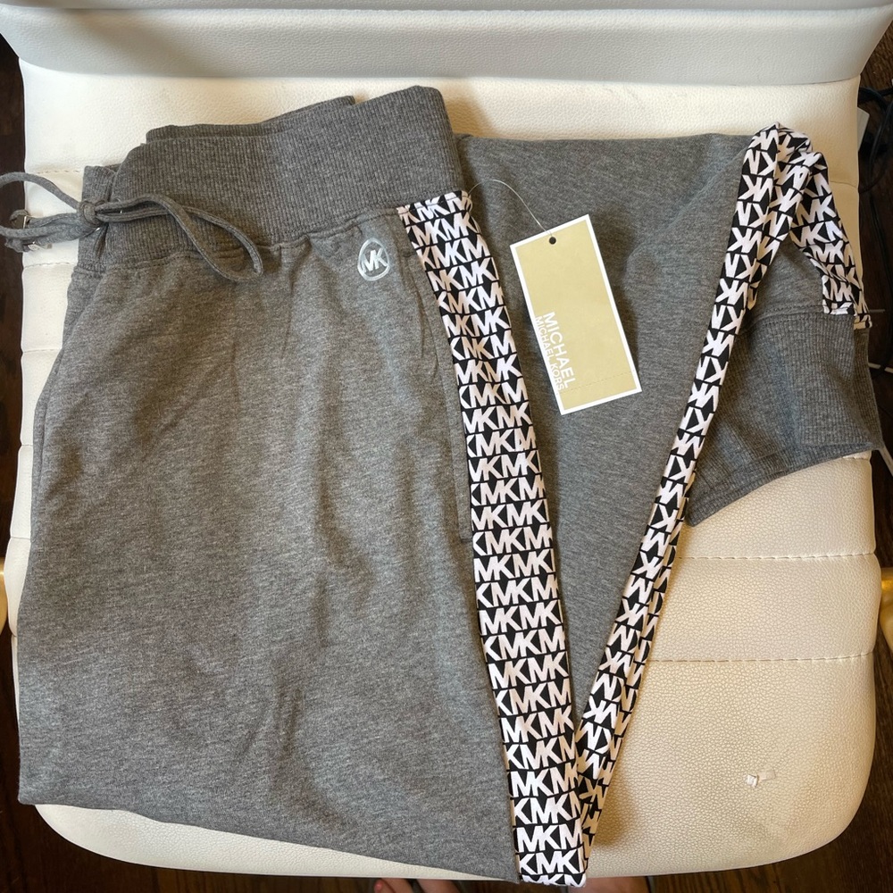 Michael Kors Gray Joggers Logo Tape Drawstring Pants Pockets NEW